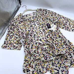 New With Tags LuLaRoe Lindsay kimono styled cardigan in small (0-8)